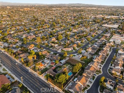 11252 Chapman Avenue, Garden Grove, CA