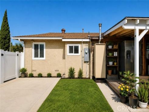 11771  Mac Murray  , Garden Grove, CA