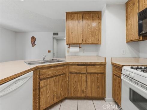 13946  Spring Water   Court, Garden Grove, CA