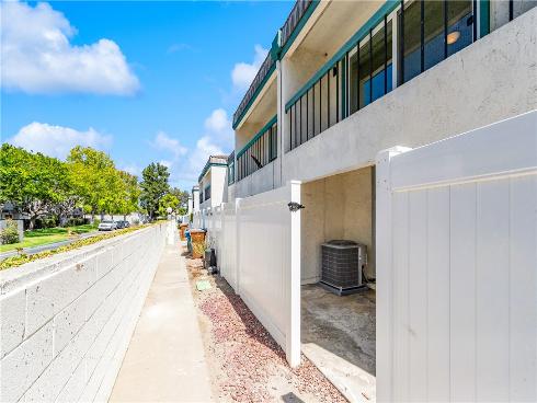 6823 Danvers , Garden Grove, CA