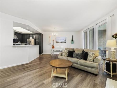 10401  Garden Grove  21  Boulevard, Garden Grove, CA