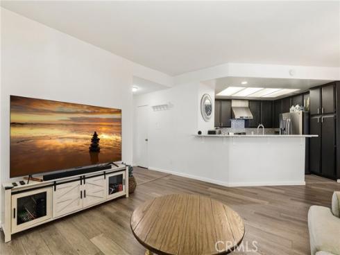 10401  Garden Grove  21  Boulevard, Garden Grove, CA
