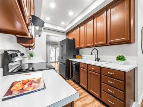 6800 Lampson , Garden Grove, CA