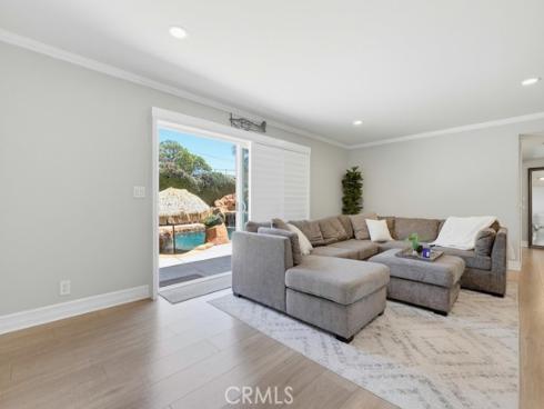 5482 Park , Garden Grove, CA