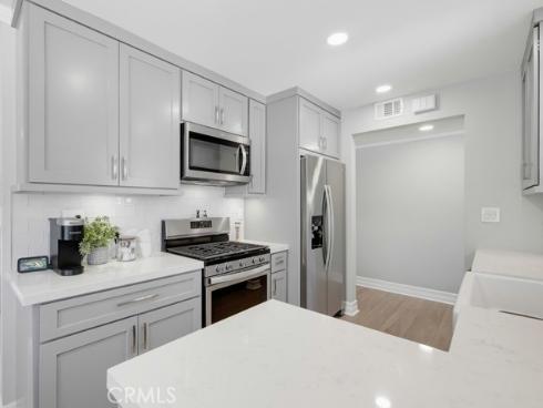 5482 Park , Garden Grove, CA