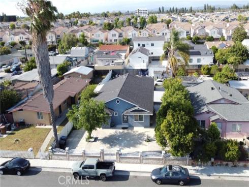 10181  Larson   Avenue, Garden Grove, CA