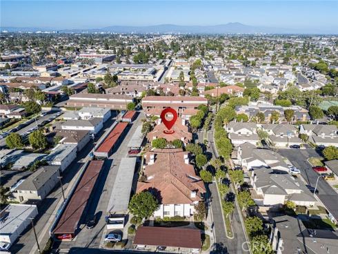 8561 Meadow Brook 205 , Garden Grove, CA
