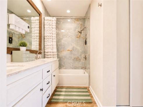 13110 Creek View 202 , Garden Grove, CA