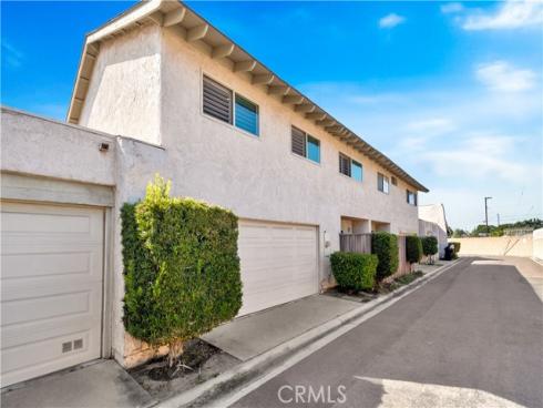 10065  Hidden Village  , Garden Grove, CA