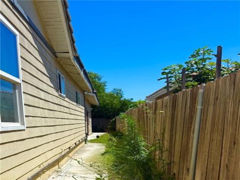10382  Bonnie  , Garden Grove, CA