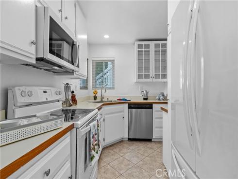 6951  Knollcrest  56  Lane, Garden Grove, CA