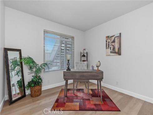6951  Knollcrest  56  Lane, Garden Grove, CA