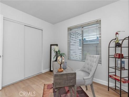 6951  Knollcrest  56  Lane, Garden Grove, CA