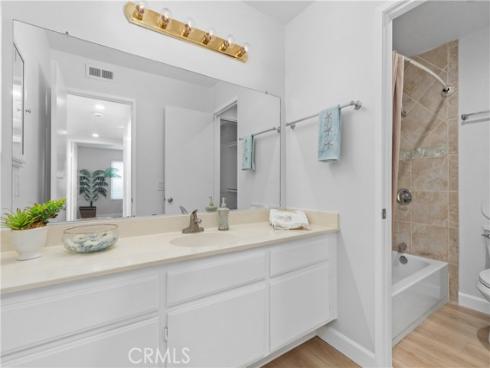 6951  Knollcrest  56  Lane, Garden Grove, CA