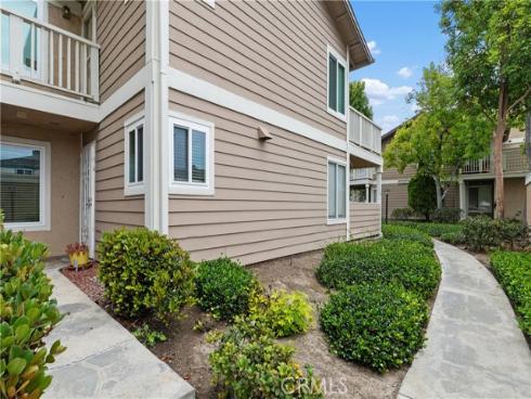 6951  Knollcrest  56  Lane, Garden Grove, CA