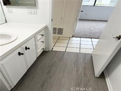 10530 Lakeside G Drive, Garden Grove, CA