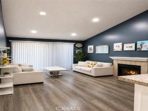 10571 Lakeside Drive 178