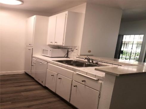 10550 Lakeside A Drive, Garden Grove, CA