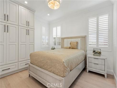 21861 Vacation Ln Lane, Huntington Beach, CA