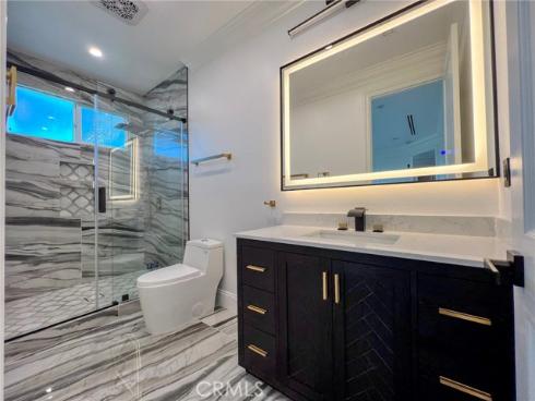 21861 Vacation Ln Lane, Huntington Beach, CA