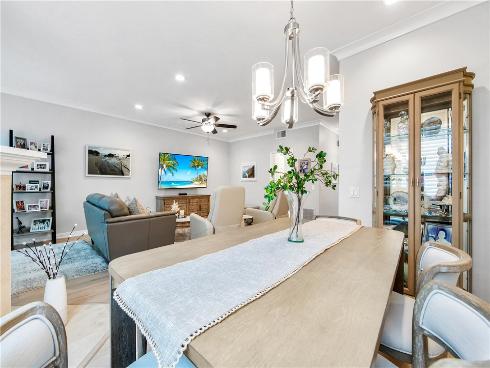 7371 Seabluff 108 Drive, Huntington Beach, CA