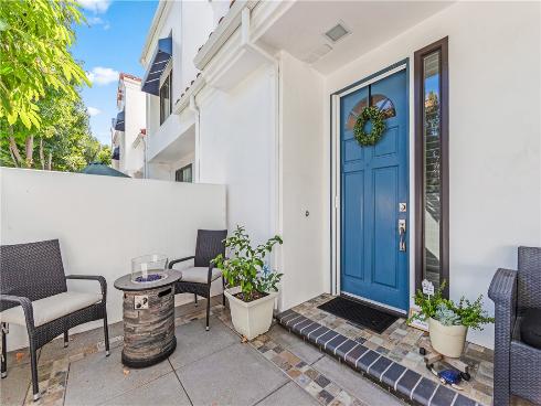 7371 Seabluff 108 Drive, Huntington Beach, CA