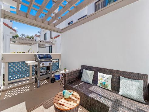 7371 Seabluff 108 Drive, Huntington Beach, CA