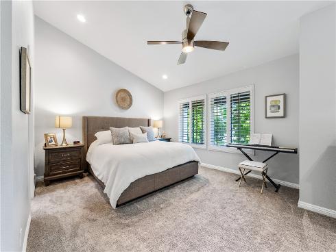 7371 Seabluff 108 Drive, Huntington Beach, CA