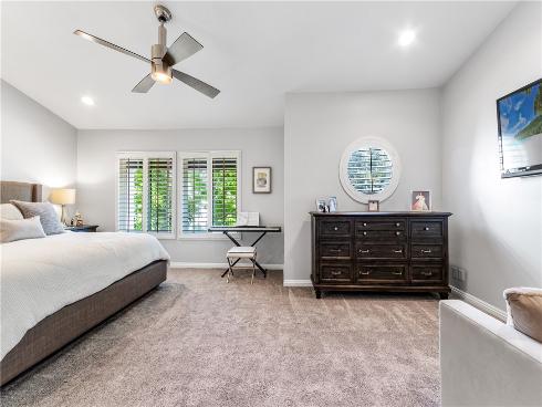 7371 Seabluff 108 Drive, Huntington Beach, CA