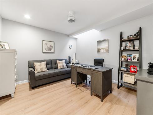 7371 Seabluff 108 Drive, Huntington Beach, CA