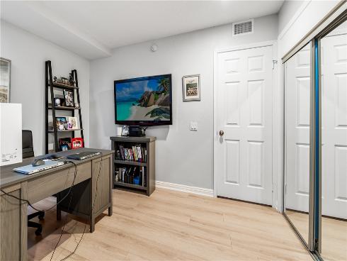 7371 Seabluff 108 Drive, Huntington Beach, CA