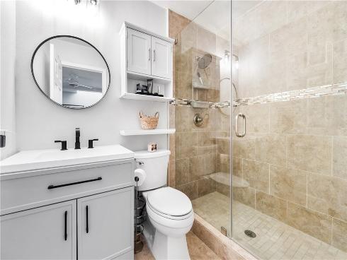 7371 Seabluff 108 Drive, Huntington Beach, CA