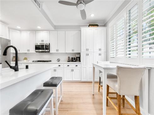 7371 Seabluff 108 Drive, Huntington Beach, CA