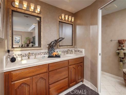 17022 Marinabay Drive, Huntington Beach, CA