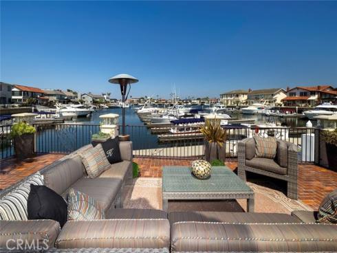 17022 Marinabay Drive, Huntington Beach, CA