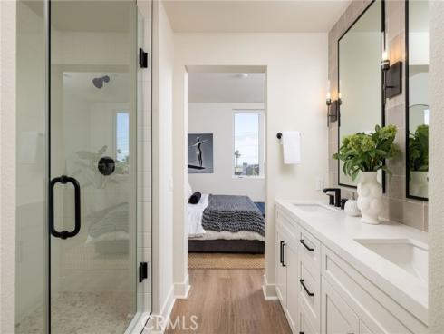 414 Main 330 Street, Huntington Beach, CA
