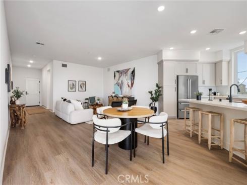 414 Main St 300 , Huntington Beach, CA