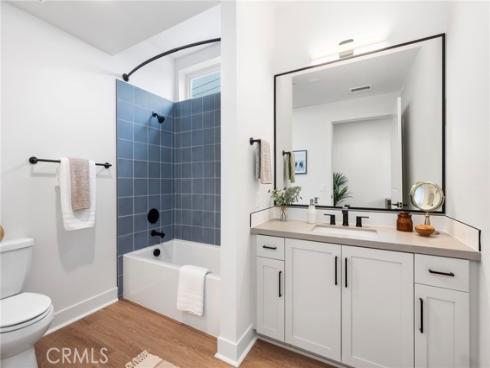 414 Main St 300 , Huntington Beach, CA