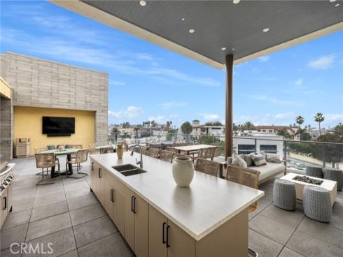414 Main St 300 , Huntington Beach, CA