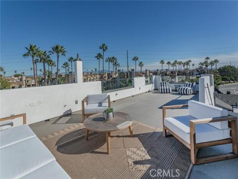 328 3rd , Huntington Beach, CA