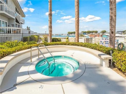 16255 Pacific Cir. 202 , Huntington Beach, CA