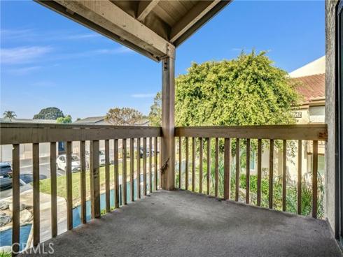 4791 Lago Drive 200 , Huntington Beach, CA