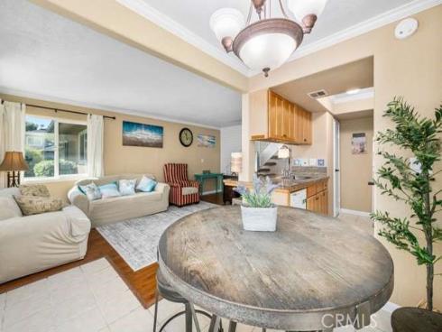 16673 Arbor , Huntington Beach, CA