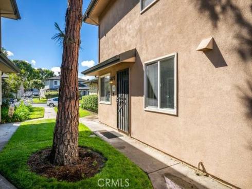 16673 Arbor , Huntington Beach, CA