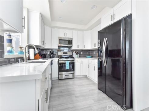 16791  Bayview   Drive, Huntington Beach, CA
