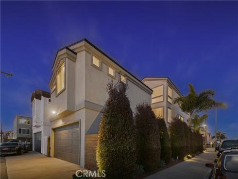 1201 Delaware Street, Huntington Beach, CA