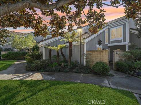 3592 Windspun , Huntington Beach, CA