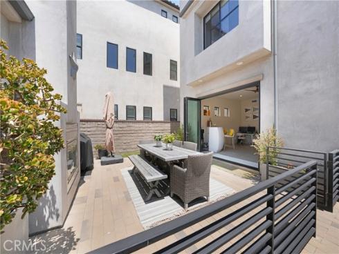 1017 Delaware Street, Huntington Beach, CA