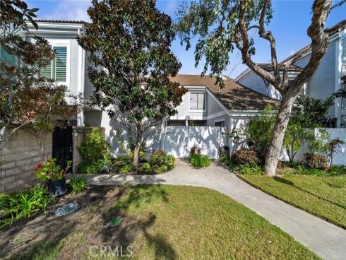 16090  Tortola   Circle, Huntington Beach, CA