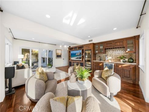 16455 Ladona Circle, Huntington Beach, CA